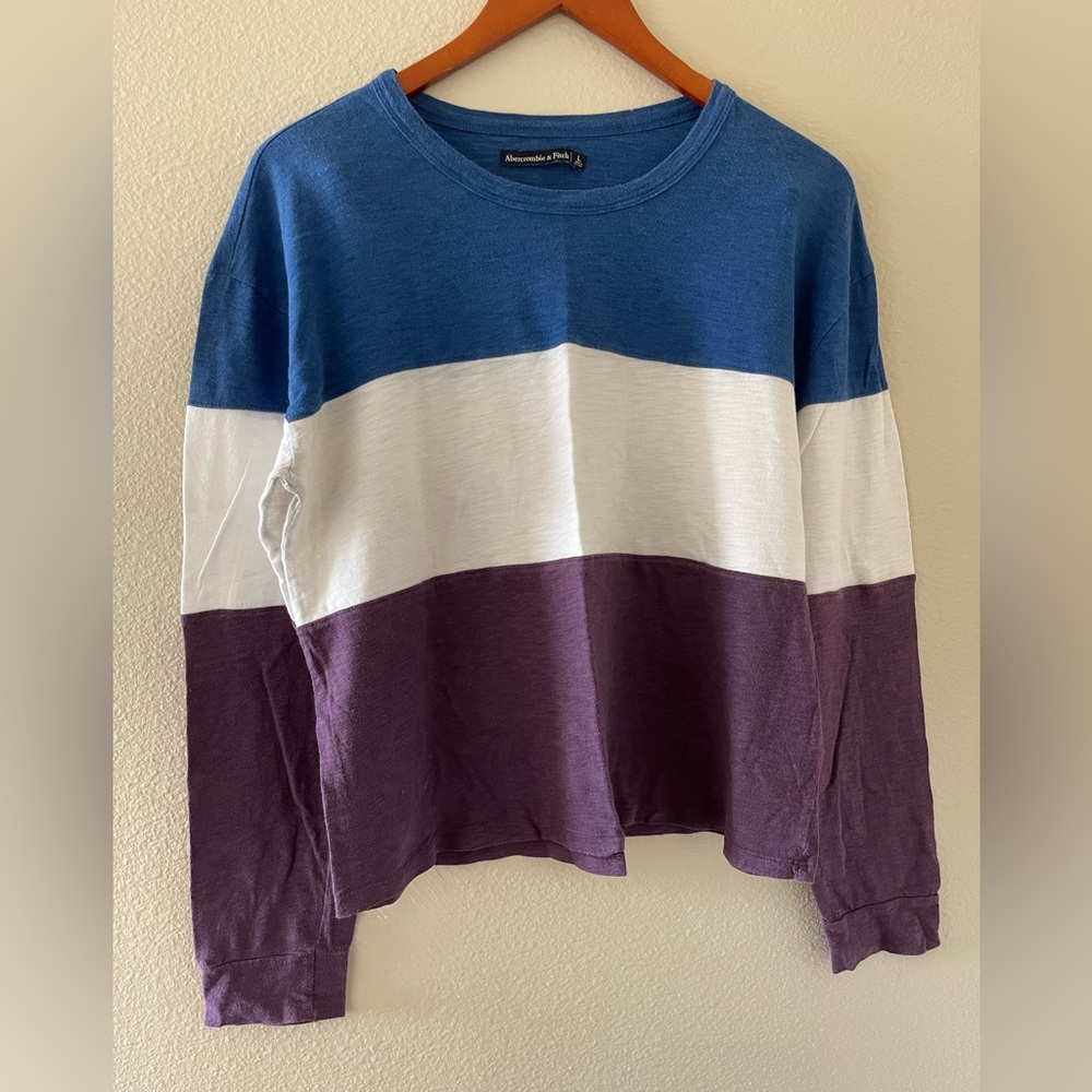 Abercrombie & Fitch color block long sleeve tee